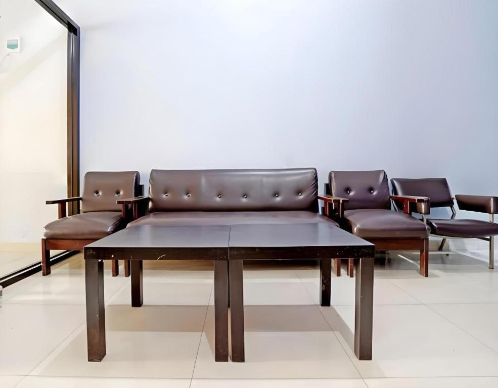 Hotel Syariah Tremigo Guesthouse Cirebon Exteriér fotografie